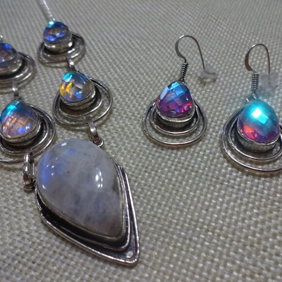 Beautiful RAINBOW MOONSTONE & RAINBOW TOPAZ Handmade Necklace & Earrings #42C - Picture 3 of 3